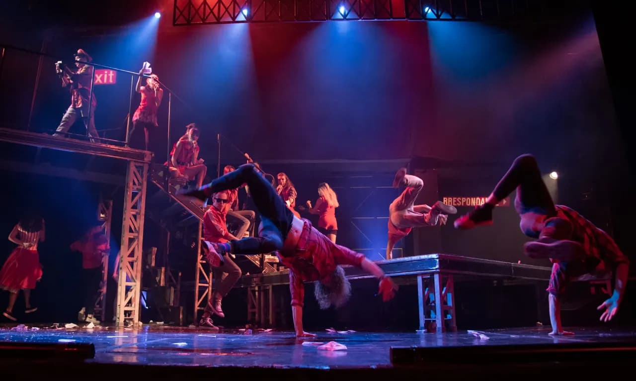 Teatr Buffo Metro: Niezapomniane przedstawienie, które musisz zobaczyć Teatr Buffo Metro: Niezapomniane przedstawienie, które musisz zobaczyć